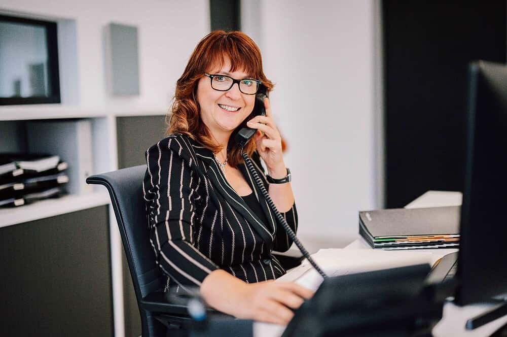 alt="Beratung rund ums Haus in Köln – Fenster, Haustüren und Markisen vom Fachbetrieb Fensterkonzepte Schulze"