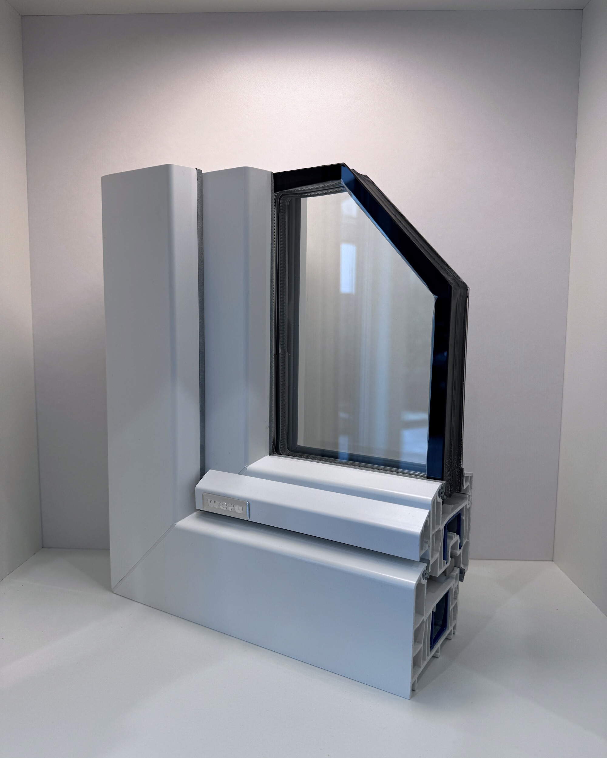 Moderne Kunststofffenster mit hoher Wärmedämmung und elegantem Design – langlebige Fensterlösung für energieeffizientes Wohnen in Köln