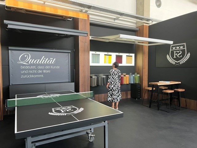 Gelenkarmmarkise mit stabiler Aluminiumkonstruktion – optimaler Sonnenschutz für Terrasse und Balkon in Köln